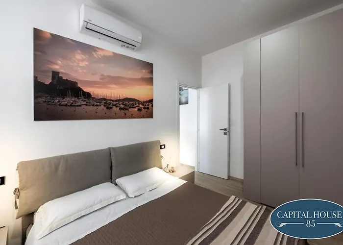 Capital House 85 * La Spezia